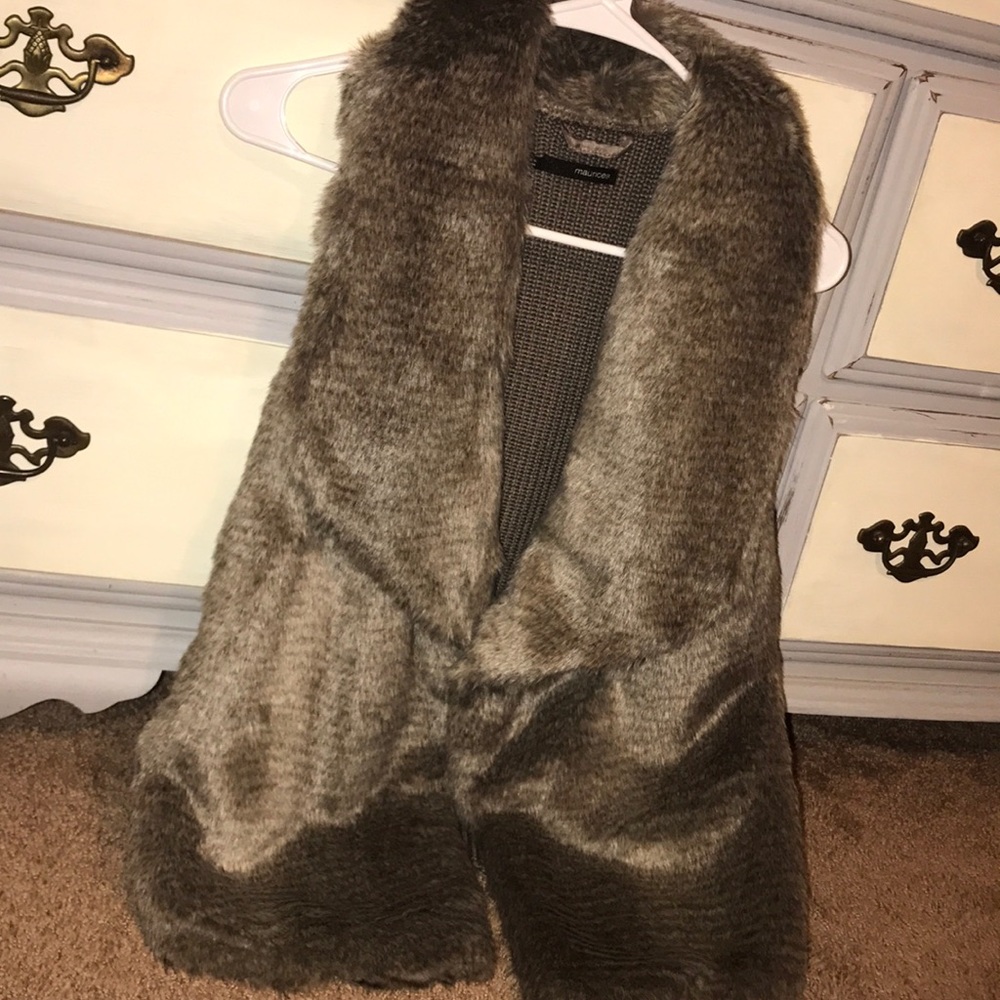 Fur vest